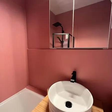 Appartement Montmartre Joli 2 Pieces Au Pied Du Sacre Coeur à Paris Extérieur photo